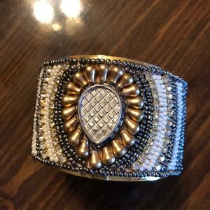 Cuff Bracelet gold